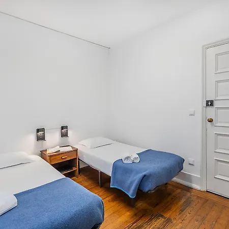 Hi - De Juventude Hostel *