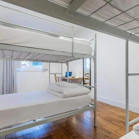 Hi - De Juventude Hostel