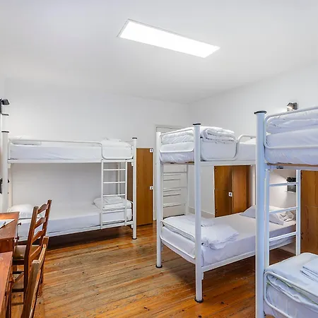 Hi - De Juventude Hostel