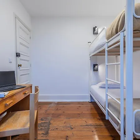Hi - De Juventude Hostel *