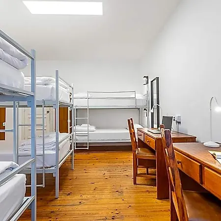 Hostel Hi - De Juventude *