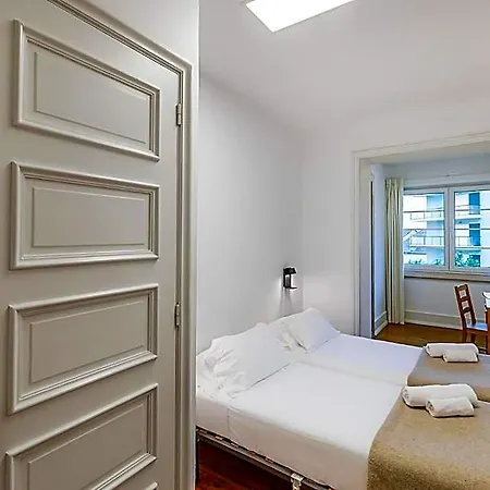 Hi - De Juventude Hostel