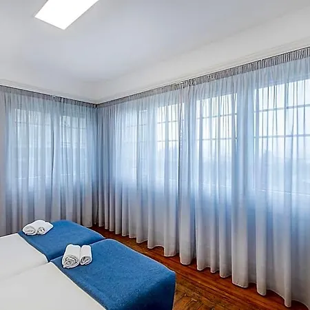 Hi - De Juventude Hostel